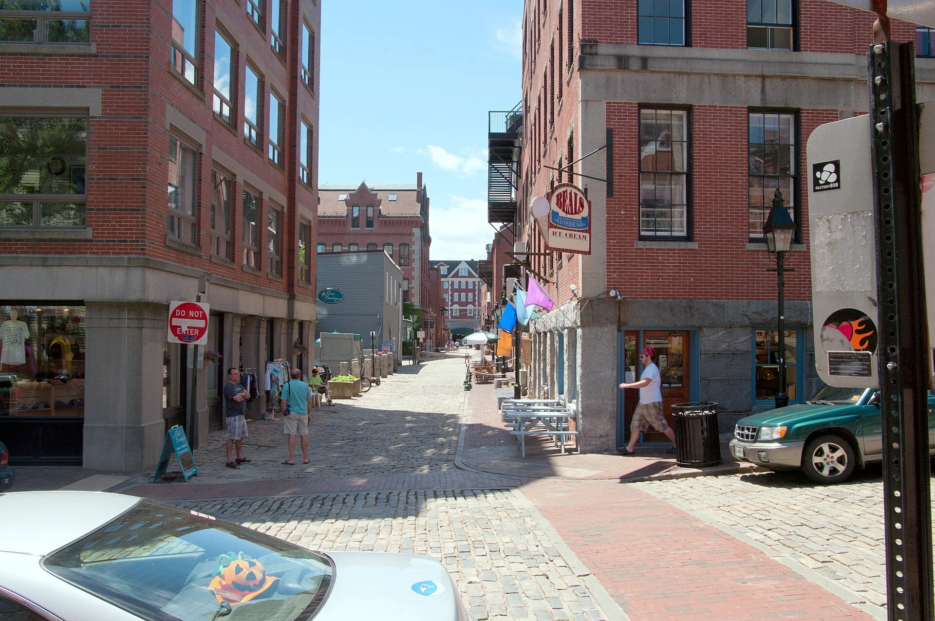 Portland harbor and the Old Port