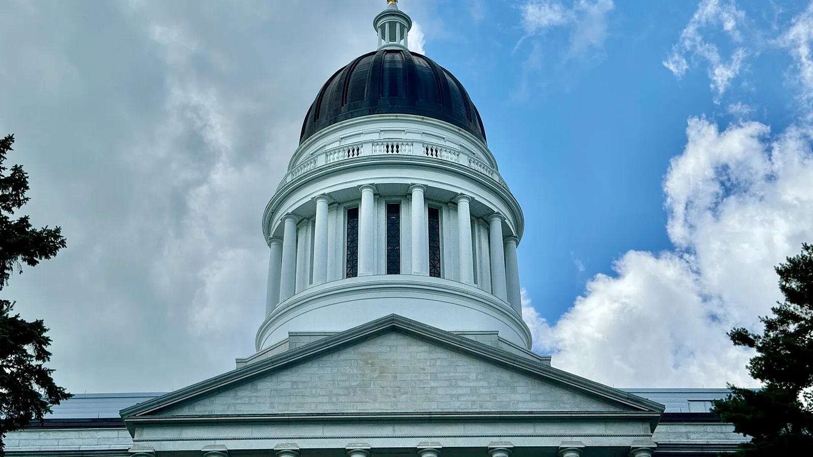 Dome, Maine State House, State Street and Capitol Street, Augusta, ME   54367323448